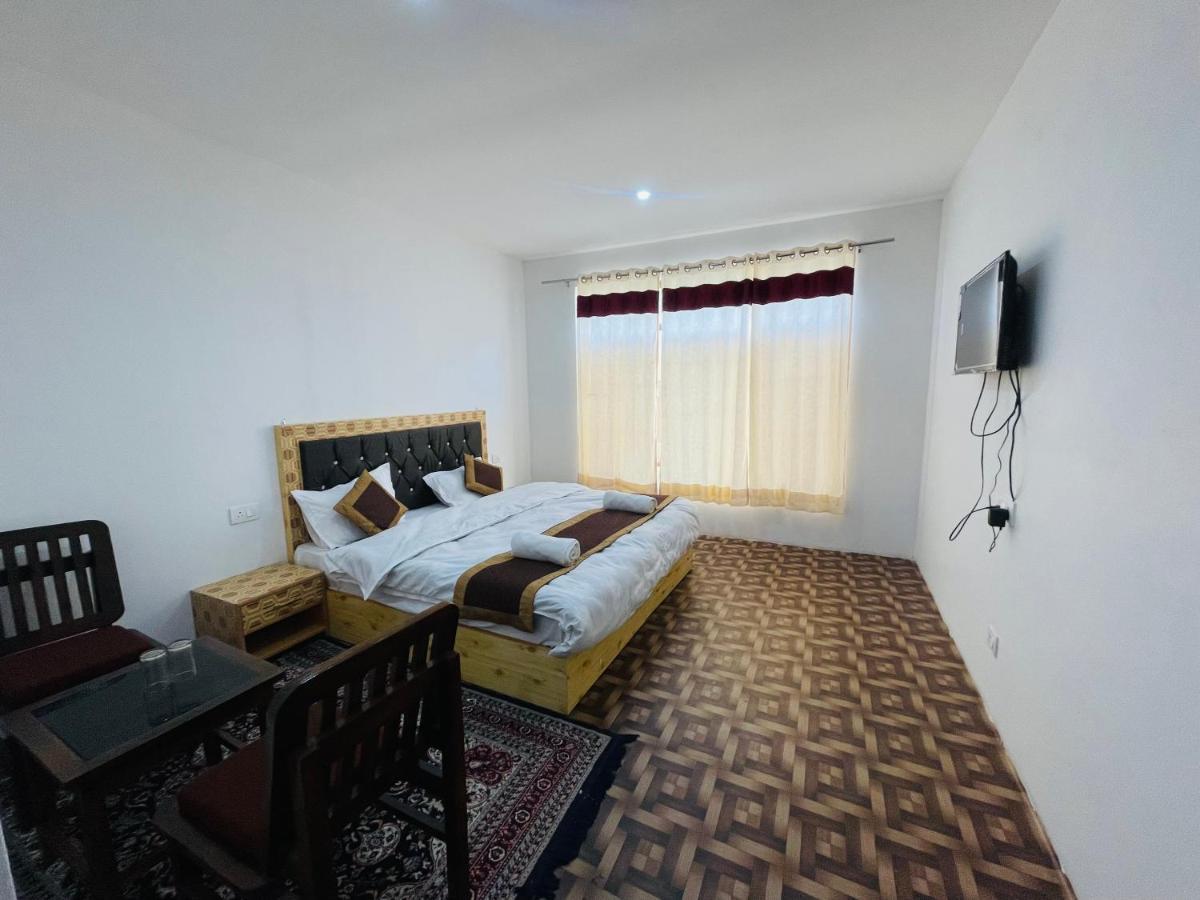Zlatan Guest House Leh Exterior foto